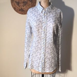 Button frt Fine linen liberty print type shirt